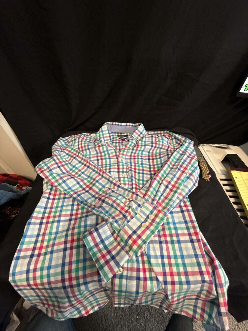 Crown & Ivy Men's Plaid Button-Up Shirt, Size L, Classic Fit, Made in Nicaragua